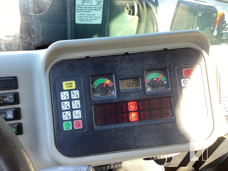 2015-bobcat-toolcat-5600-image-15