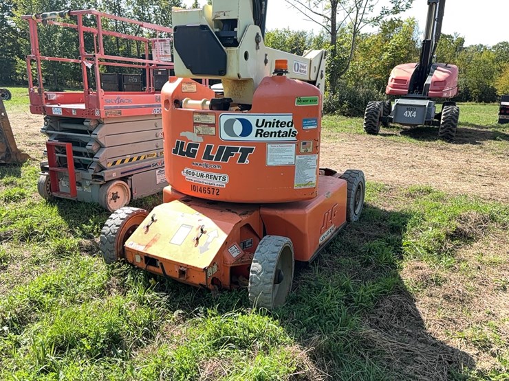 jlg-e400ajpn-image-12