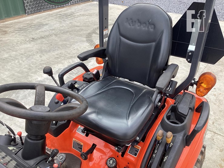 2021-kubota-bx2680-image-16