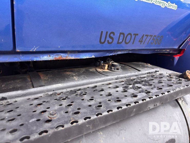2006-international-durastar-4300-image-39