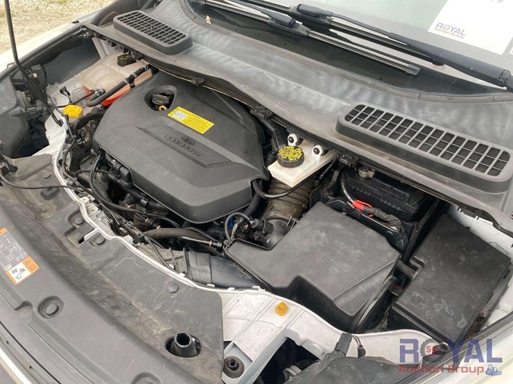 2014-ford-escape-image-8