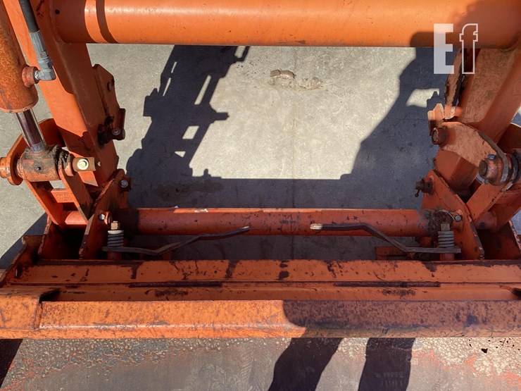 2016-kubota-m7060d-image-20
