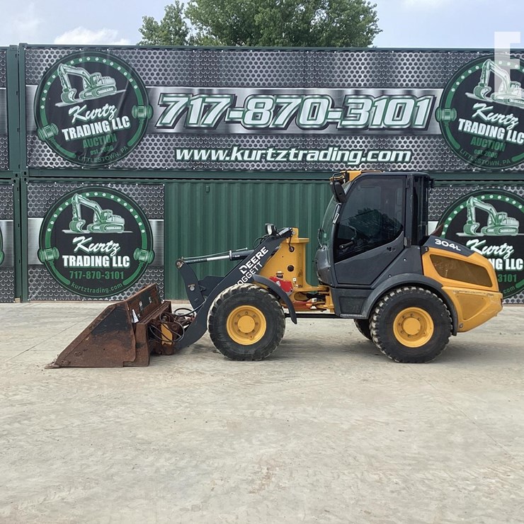 2021 DEERE 304L