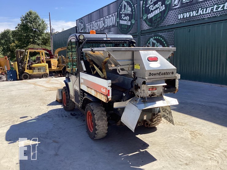 bobcat-toolcat-5600-image-4