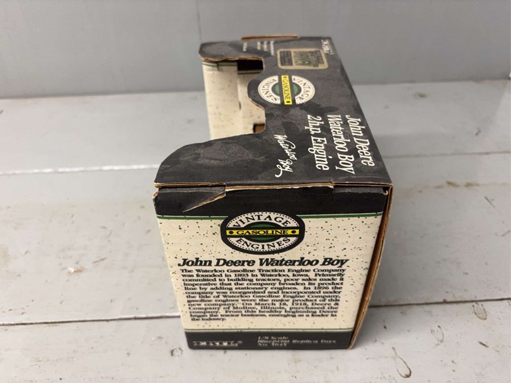 john-deere-420-image-18