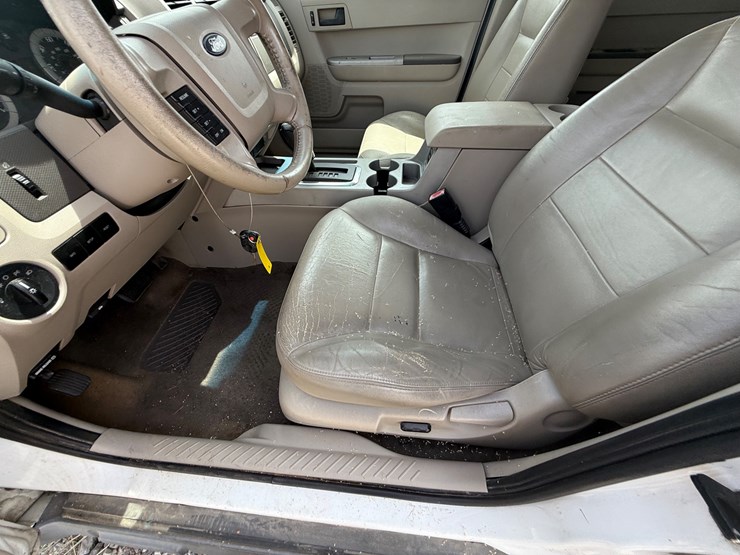 ford-escape-image-32