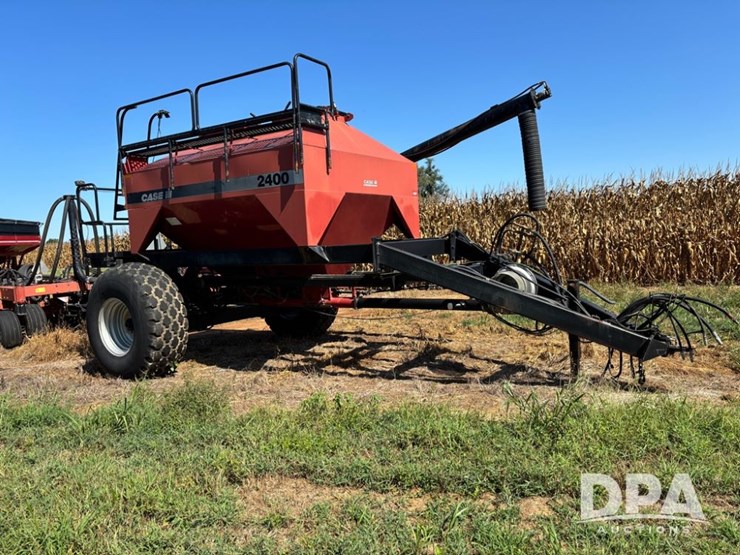 case-ih-2400-image-2