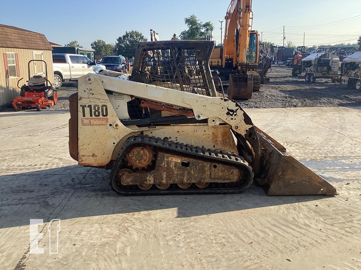 2006-bobcat-t180-image-7