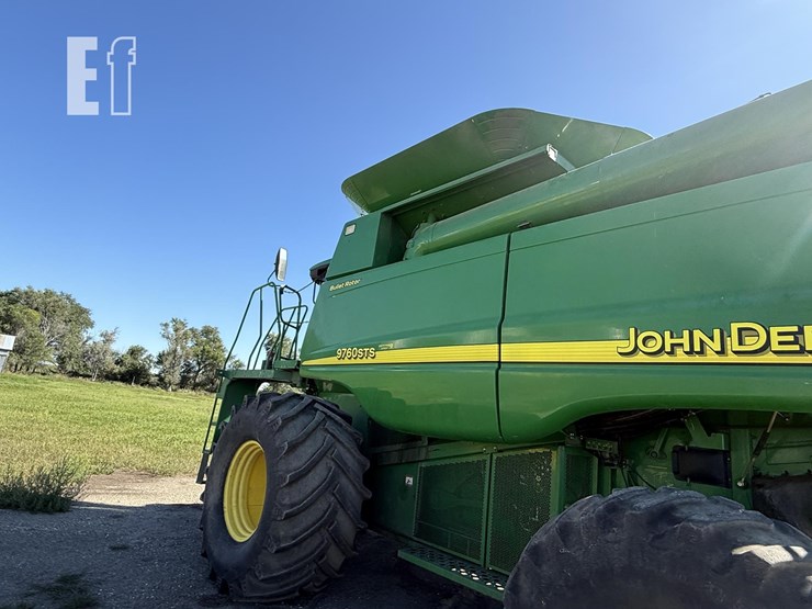 2006-john-deere-9760-sts-image-25