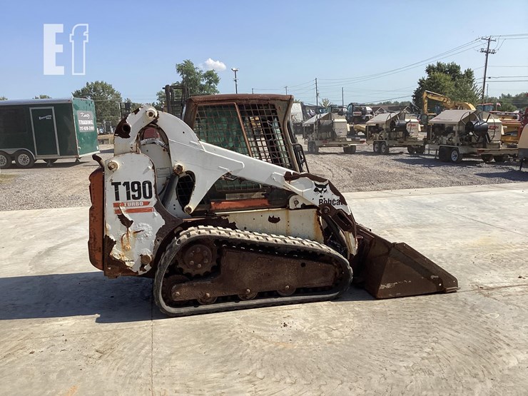 2003-bobcat-t190-image-8