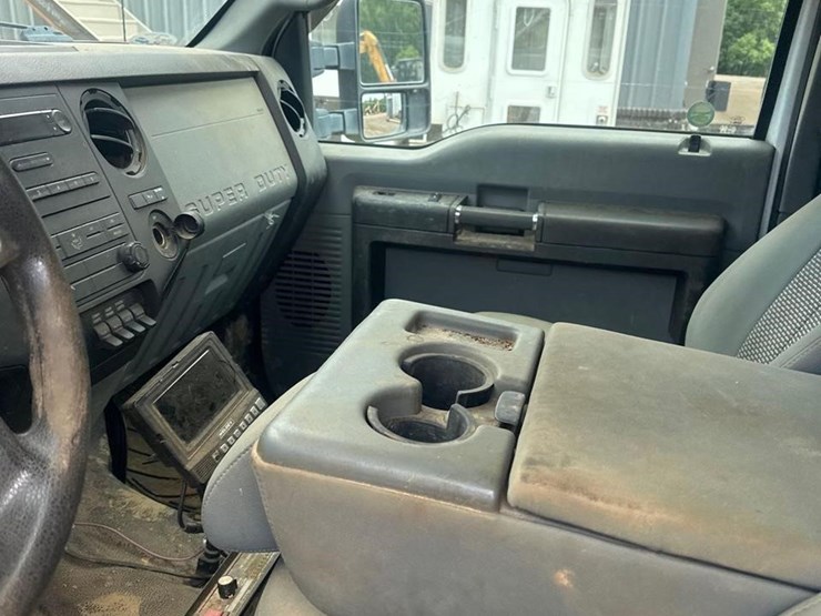 2012-ford-f350-image-18