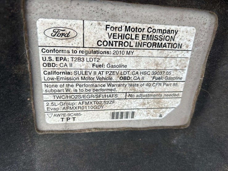 2010-ford-escape-hybrid-image-10