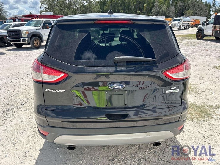 2014-ford-escape-image-25