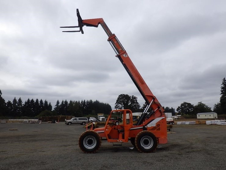 2014-jlg-8042-image-6