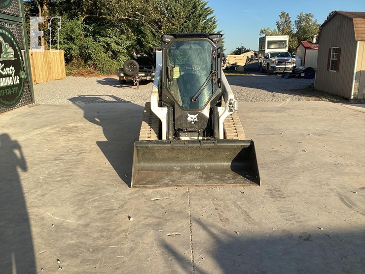 2023-bobcat-t64-image-7