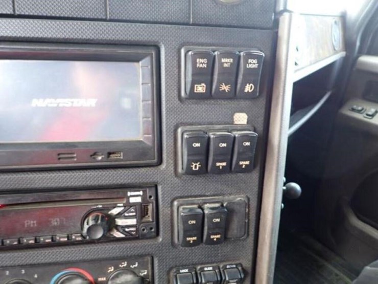 2019-international-hx520-image-18