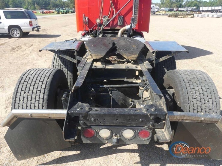 2016-kenworth-t680-image-7