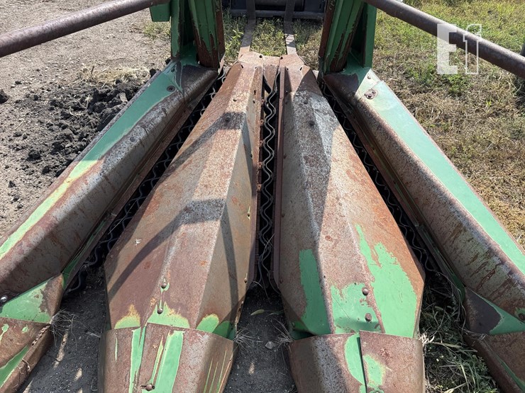 john-deere-3970-image-41