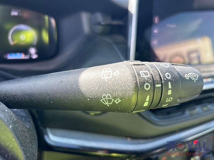 2023-jeep-compass-image-17