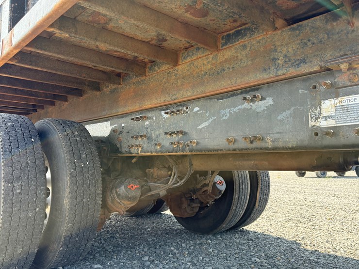 #11-•-#5197-•-2008-mack-granite-t/a-daycab-dump-truck-1m2ax04c68m003392-image-35