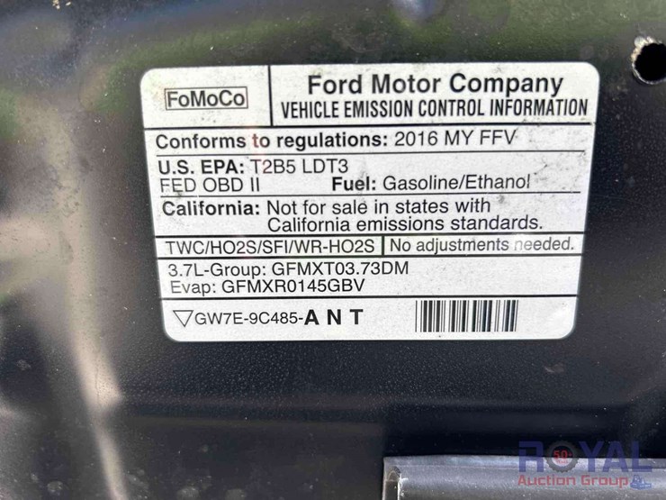 2016-ford-explorer-image-10