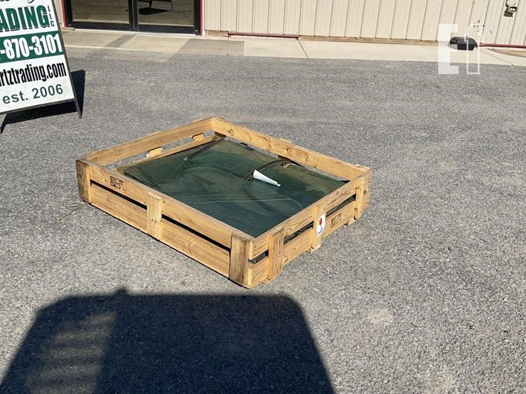 pallet-of-bobcat-misc-glass-image-4