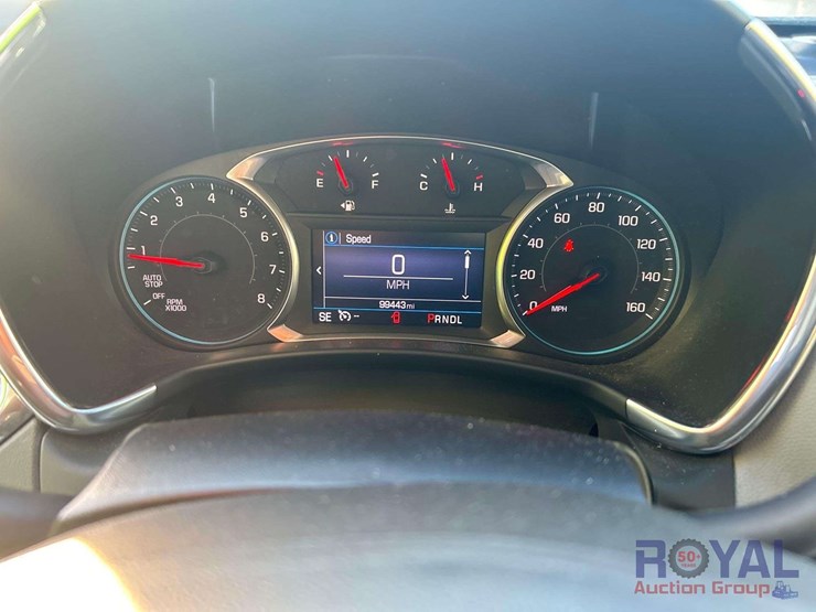 2019-chevrolet-equinox-image-12