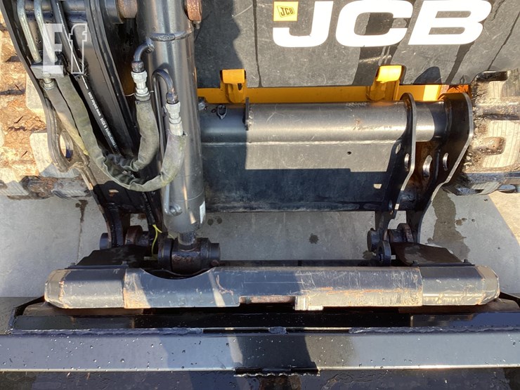 2017-jcb-150t-image-10