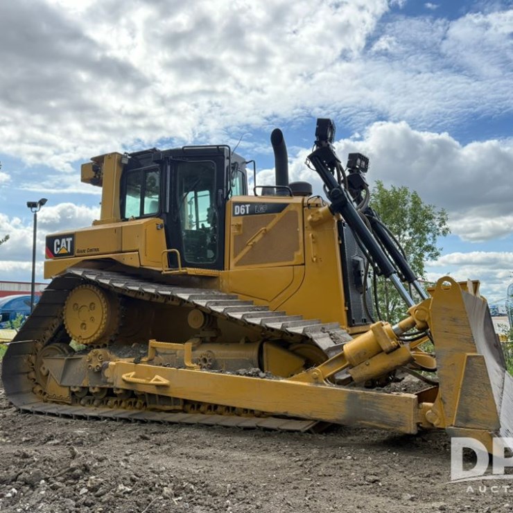 2019 CATERPILLAR D6T