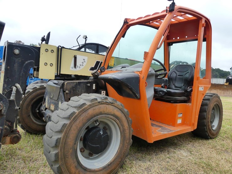 2018-jlg-g5-18a-image-2