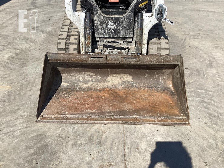 2022-bobcat-t64-image-24