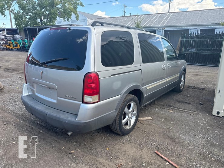 2005-pontiac-montana-image-7
