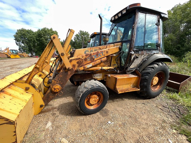 case-570l-xt-image-15