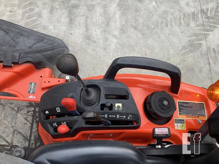2021-kubota-bx2680-image-17