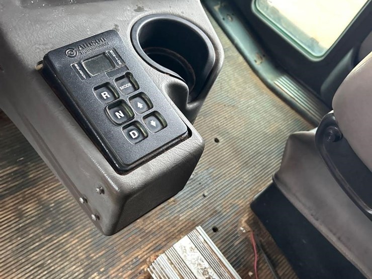 2011-kenworth-t400-image-64
