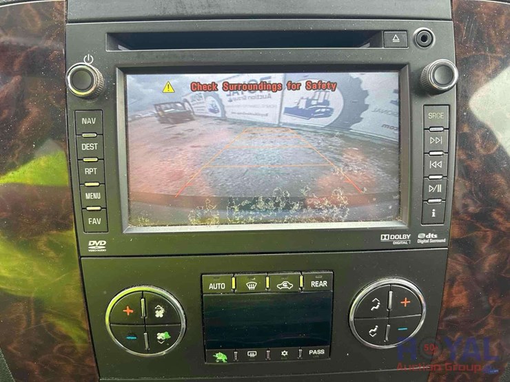 2013-gmc-yukon-image-18
