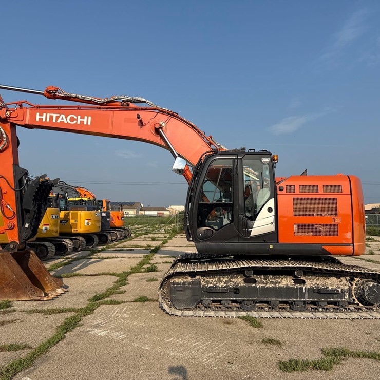 2021 HITACHI ZX225USRK