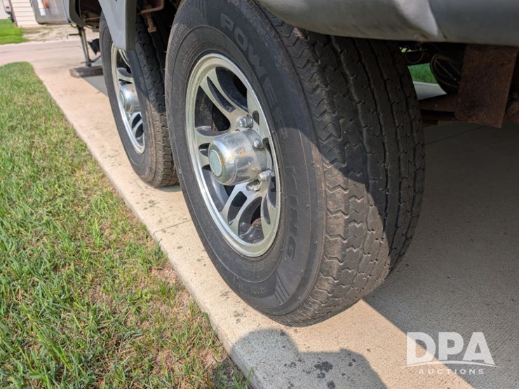 2015-crusader-lite-camper-(pz13846)-image-16