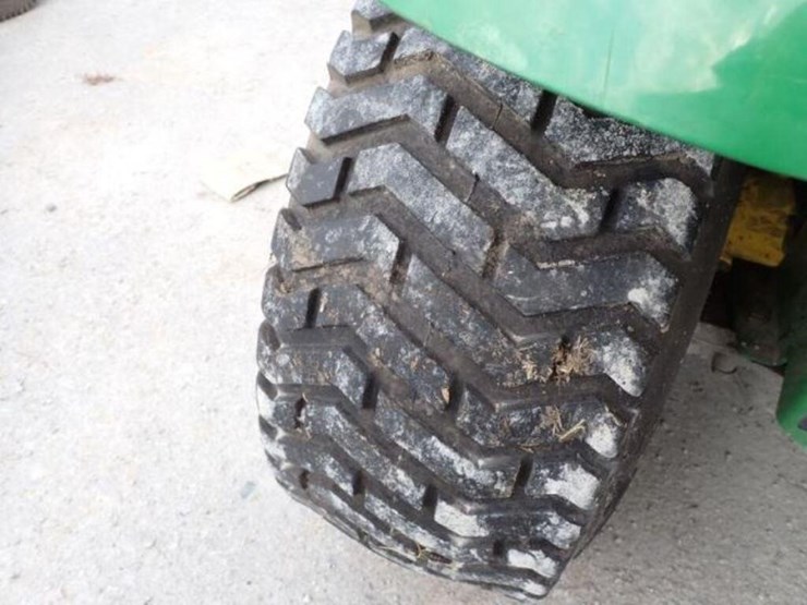 john-deere-lt133-image-17