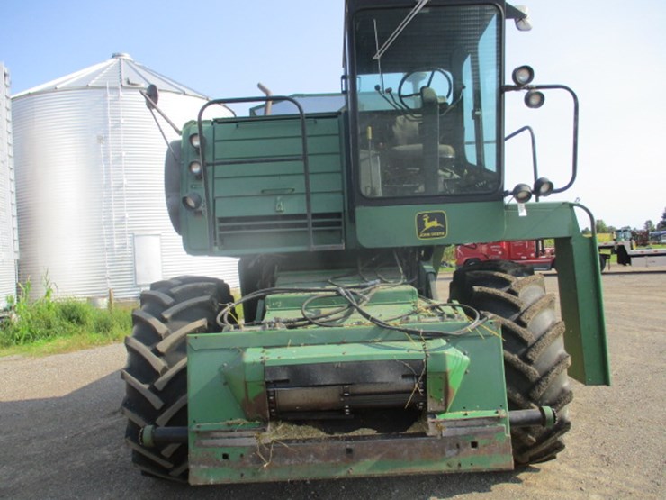 john-deere-4420-image-33