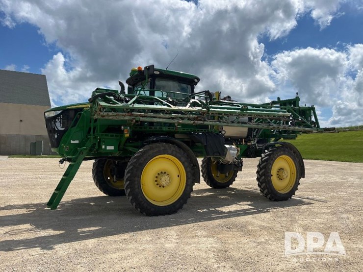2014-john-deere-r4038-image-24