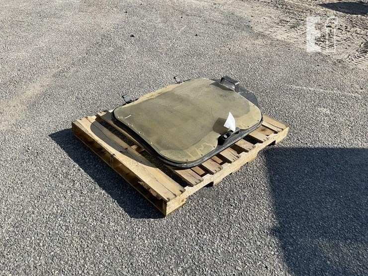 bobcat-m-series-forestry-door-image-3
