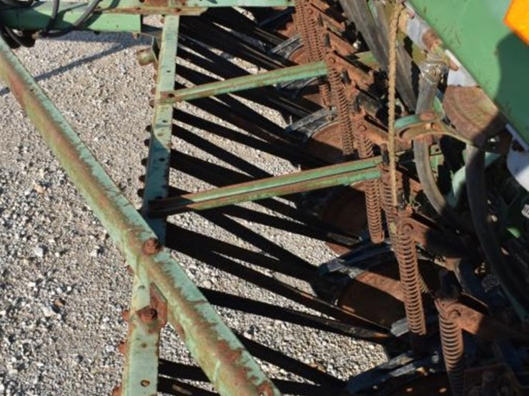 john-deere-8300-image-13