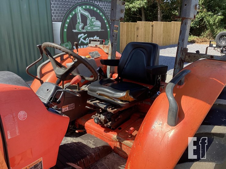 2016-kubota-m7060d-image-22