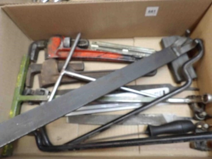 pipe-wrenches,-files-image-1