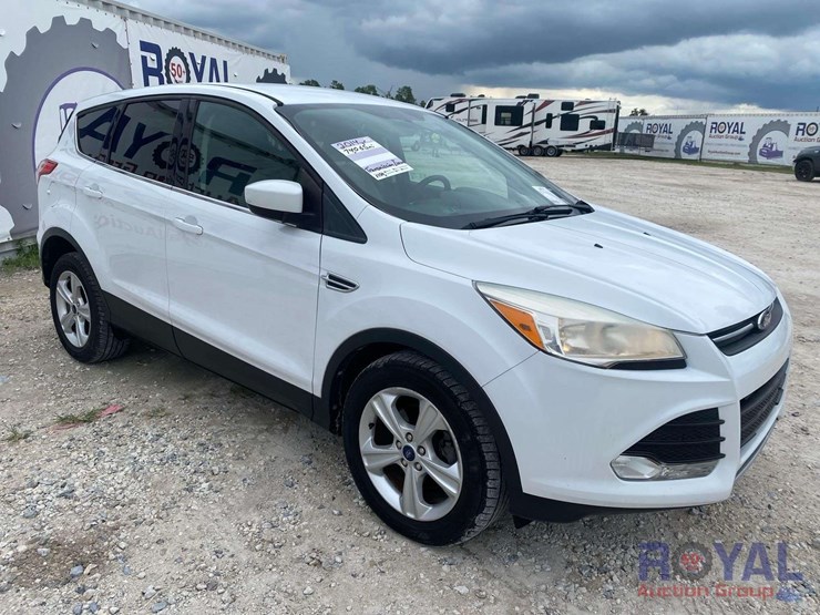 2014-ford-escape-image-2