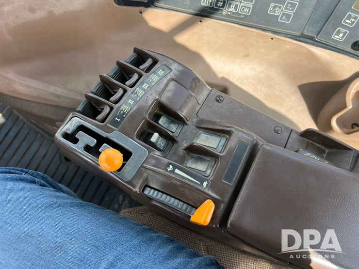 2004-john-deere-9220-image-19
