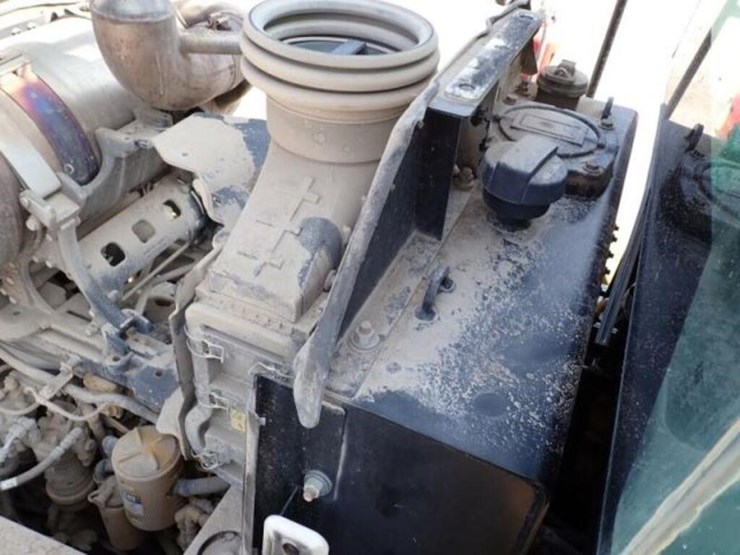 2014-caterpillar-950k-image-39