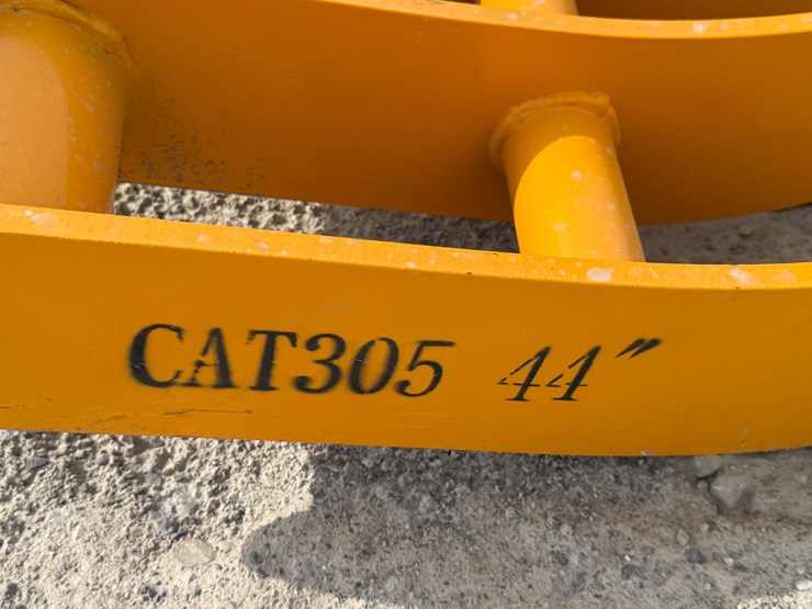 #2000-•-#26387-•-unused-giyi-cat-305-44"-excavator-rake-w/teeth-d14770-image-5