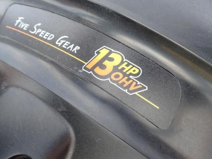 john-deere-lt133-image-7
